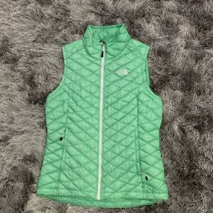 THE NORTH FACE VEST